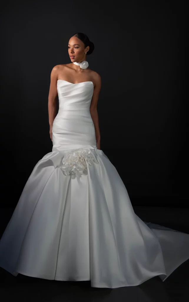 ruched mermaid wedding dress